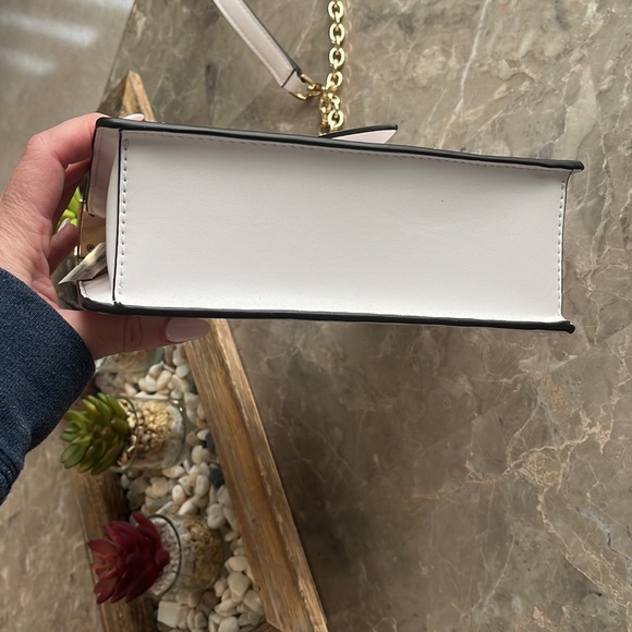 NWT MK crossbody - Picture 5 of 13